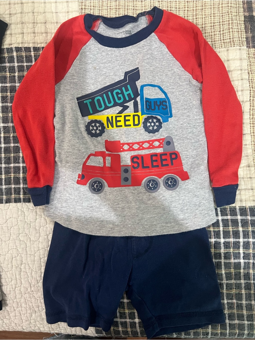 Bundle of Boys 2T Pajamas (6 sets) - Picture 4 of 8